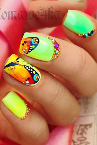 nail art summer colors