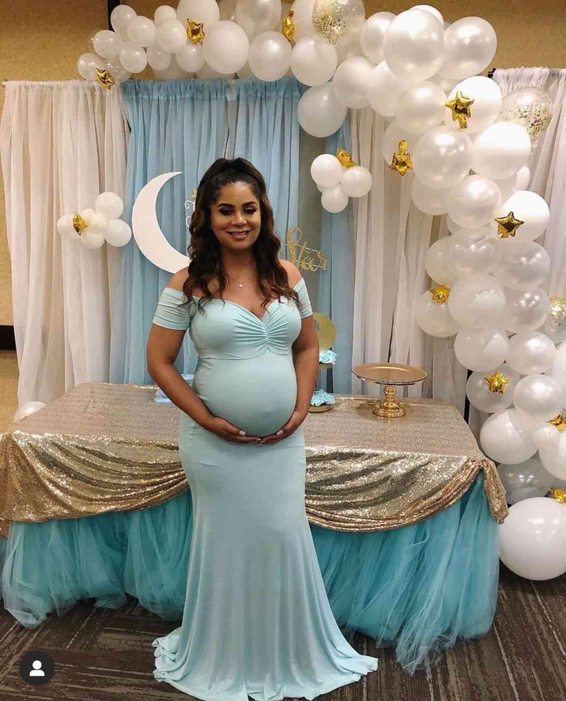 Arriba 99+ Foto Embarazadas Vestidos Para Baby Shower Niña Actualizar